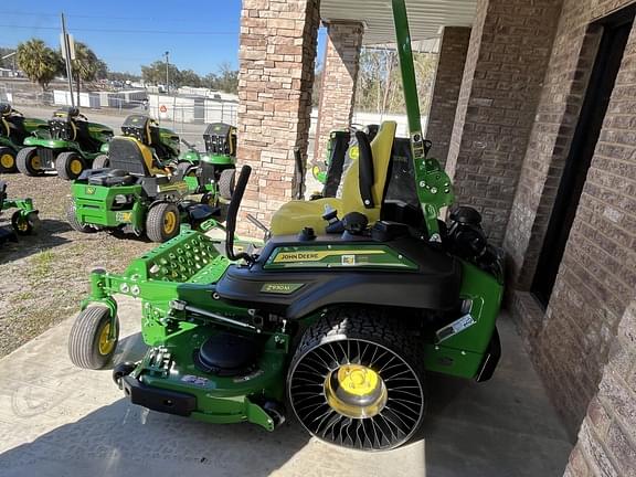 Image of John Deere Z930M equipment image 3