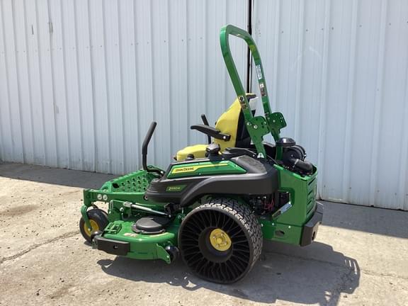 Image of John Deere Z930M equipment image 2