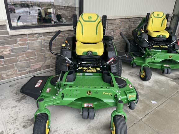 Image of John Deere Z930M equipment image 3