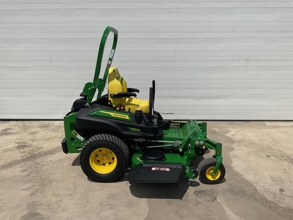 Image of John Deere Z930M equipment image 2