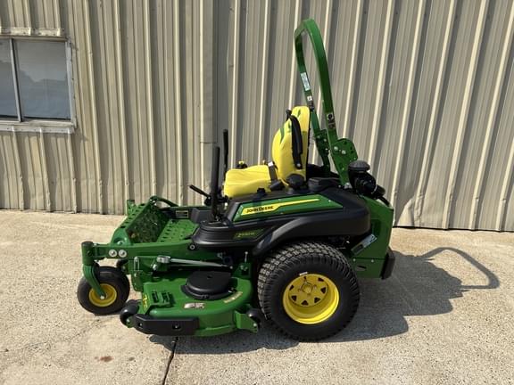 Image of John Deere Z930M Primary image