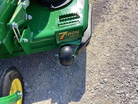 Image of John Deere Z950M equipment image 4