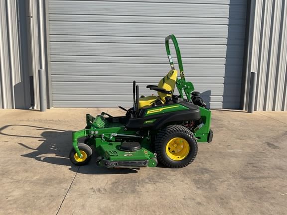 2025 John Deere Z950M Equipment Image0