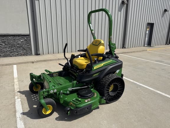 Image of John Deere Z950M equipment image 4