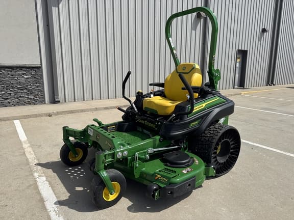 Image of John Deere Z950M equipment image 1