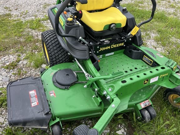Image of John Deere Z950M equipment image 1