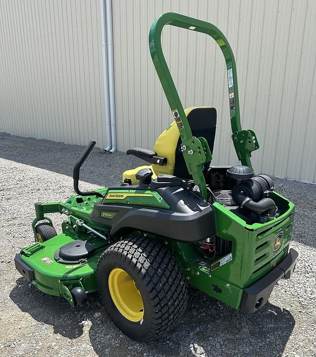 Image of John Deere Z950M equipment image 2