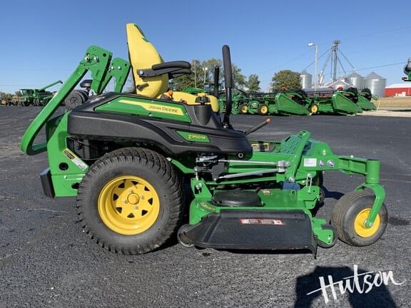 2025 John Deere Z950M Equipment Image0
