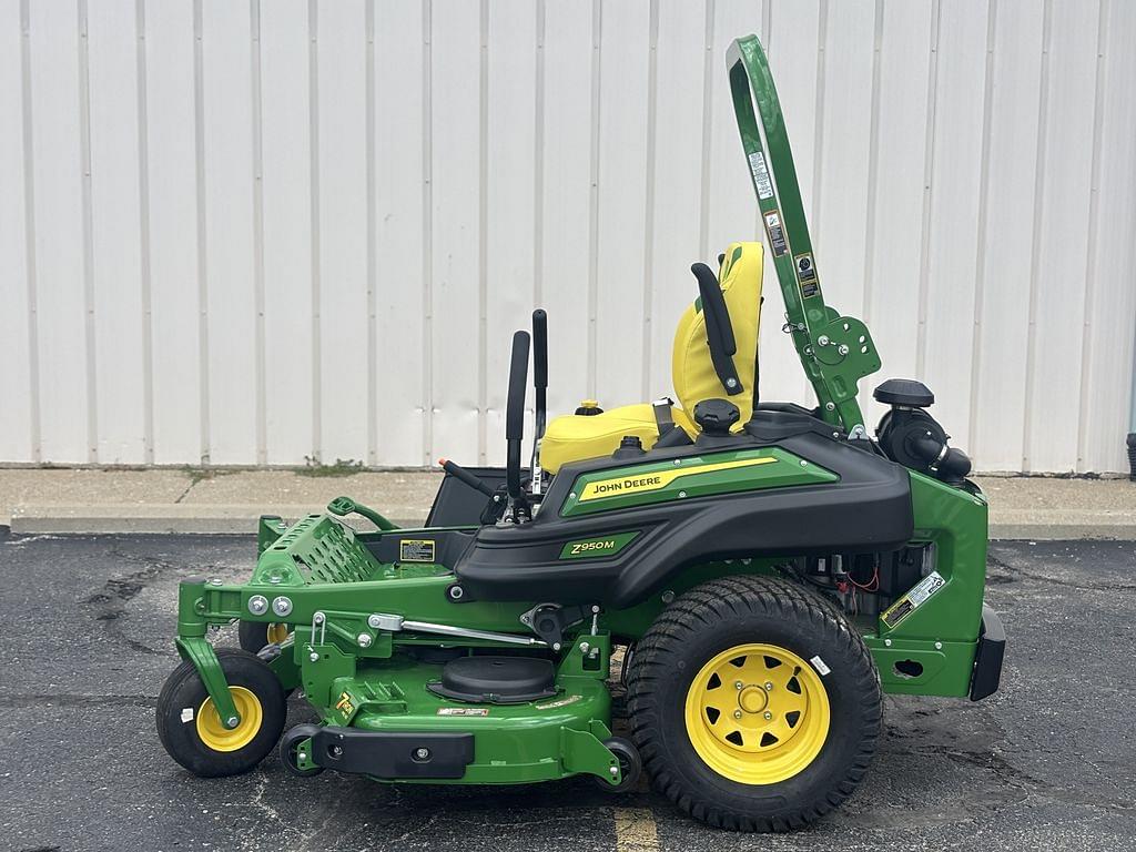 Image of John Deere Z950M Image 1