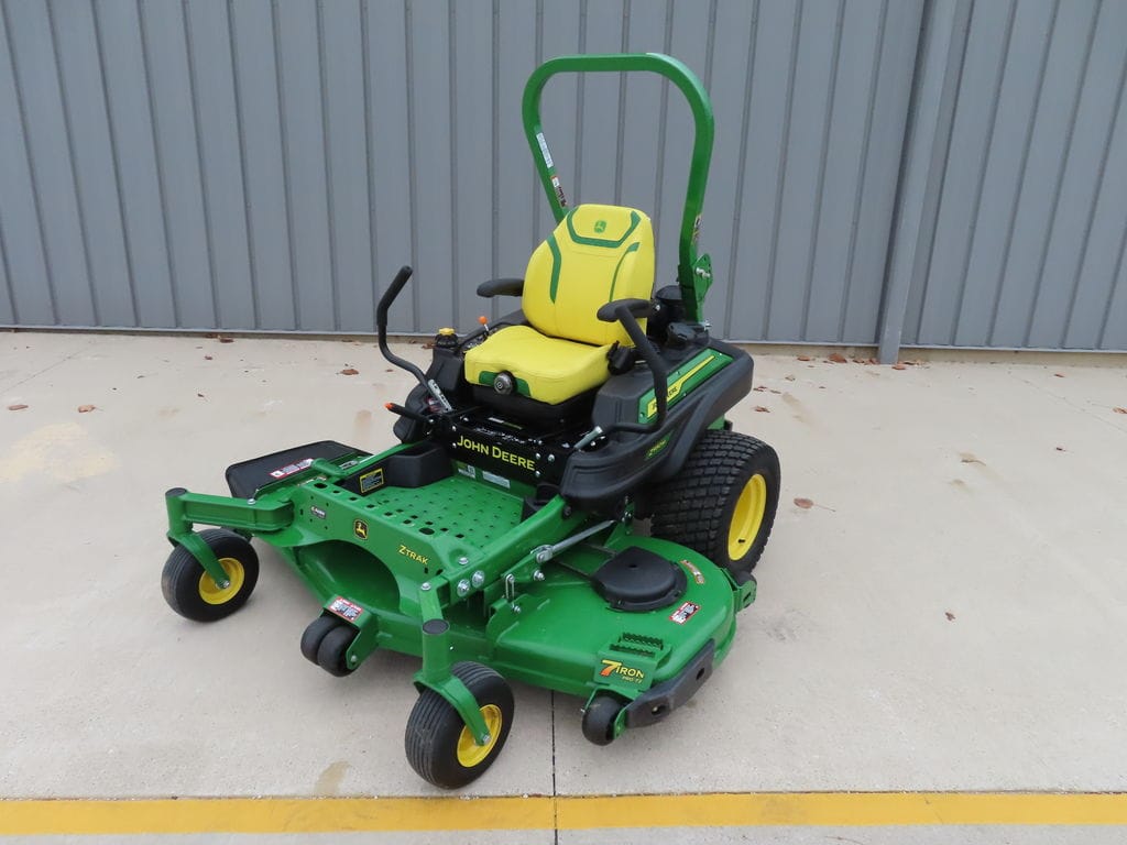 2025 John Deere Z950M Equipment Image0