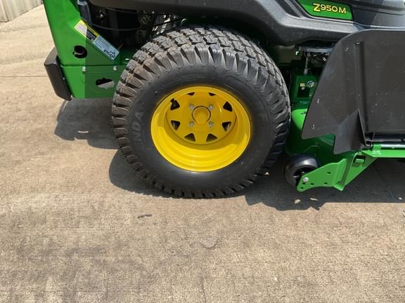 Image of John Deere Z950M equipment image 3