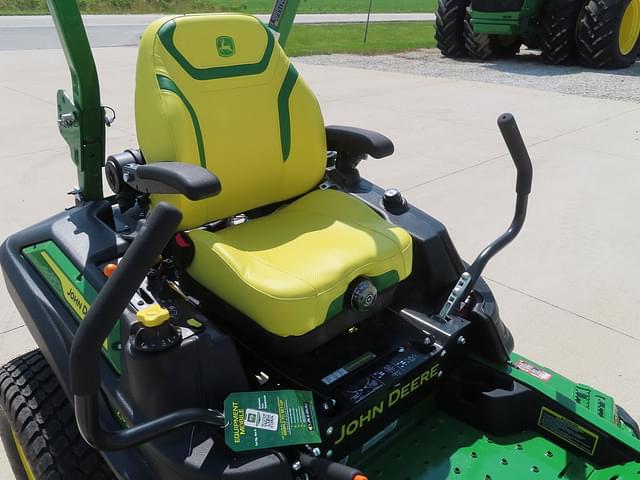 Image of John Deere Z950M equipment image 4