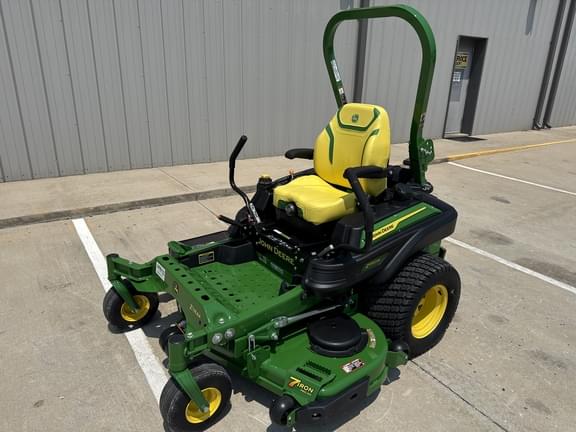 Image of John Deere Z950M equipment image 2