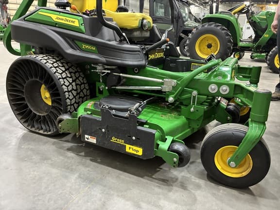 Image of John Deere Z950M equipment image 4