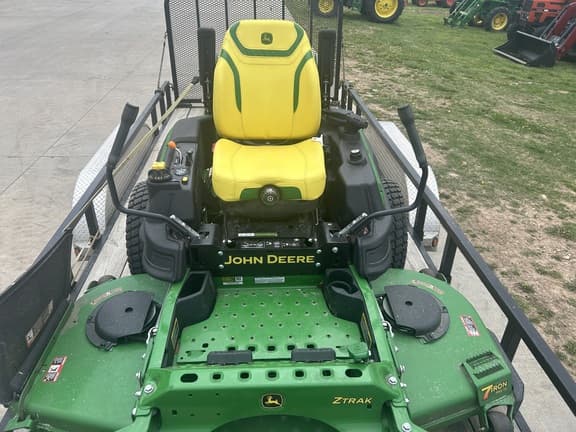 Image of John Deere Z950R equipment image 1