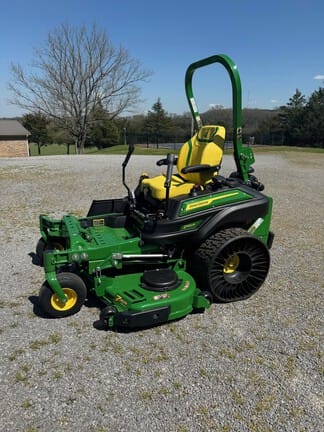 2025 John Deere Z950R Equipment Image0