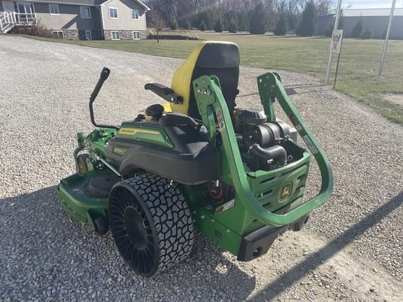 Image of John Deere Z950R equipment image 1