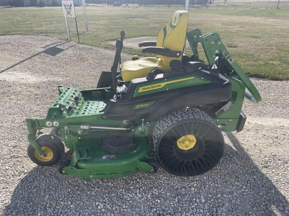 Image of John Deere Z950R equipment image 2