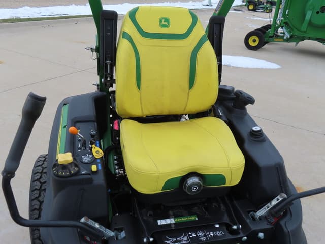 Image of John Deere Z950R equipment image 4