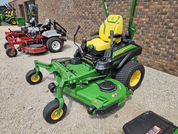 2025 John Deere Z950R Equipment Image0