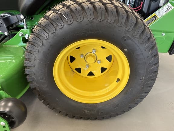 Image of John Deere Z950R equipment image 3