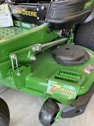 Image of John Deere Z955M equipment image 3