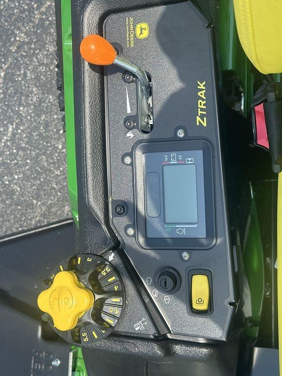 Image of John Deere Z955M equipment image 4