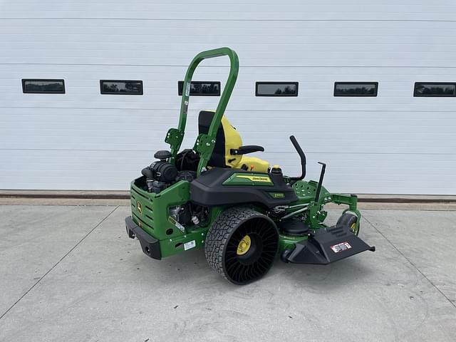 Image of John Deere Z955M equipment image 4