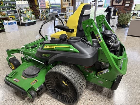 Image of John Deere Z955R equipment image 1