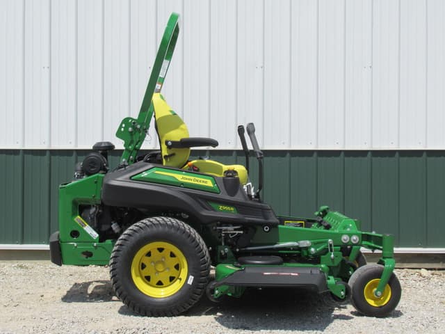 Image of John Deere Z955R equipment image 2