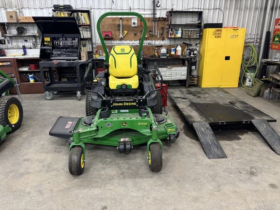 Image of John Deere Z955R equipment image 1