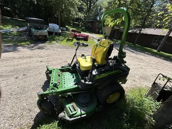 Image of John Deere Z955R equipment image 1