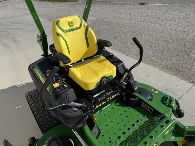 Image of John Deere Z960M equipment image 2