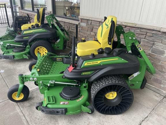 Image of John Deere Z960M equipment image 1