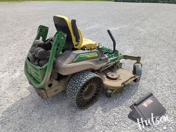 Image of John Deere Z960M equipment image 1