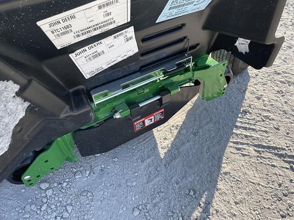 Image of John Deere Z960M equipment image 4