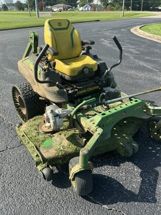 2025 John Deere Z960M Equipment Image0