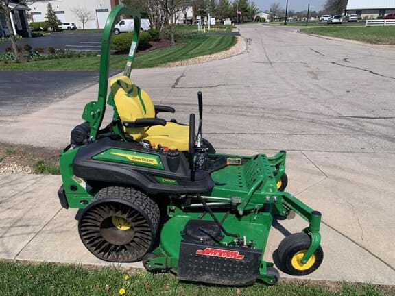 2025 John Deere Z960M Equipment Image0