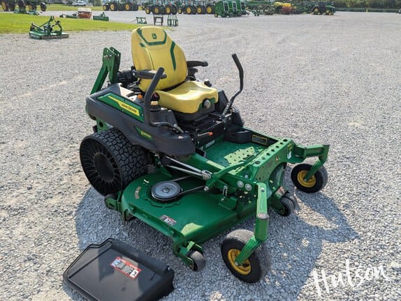 2025 John Deere Z960M Equipment Image0