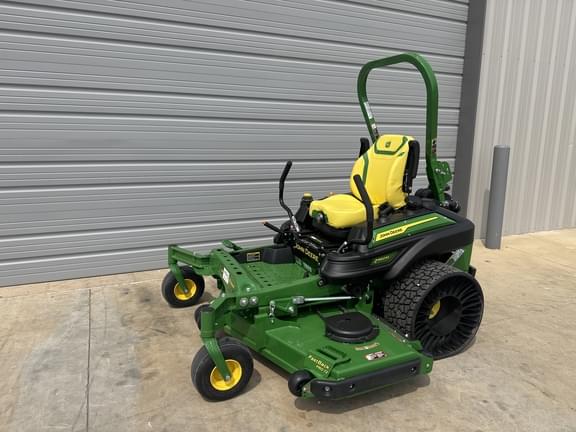 Image of John Deere Z960M equipment image 1