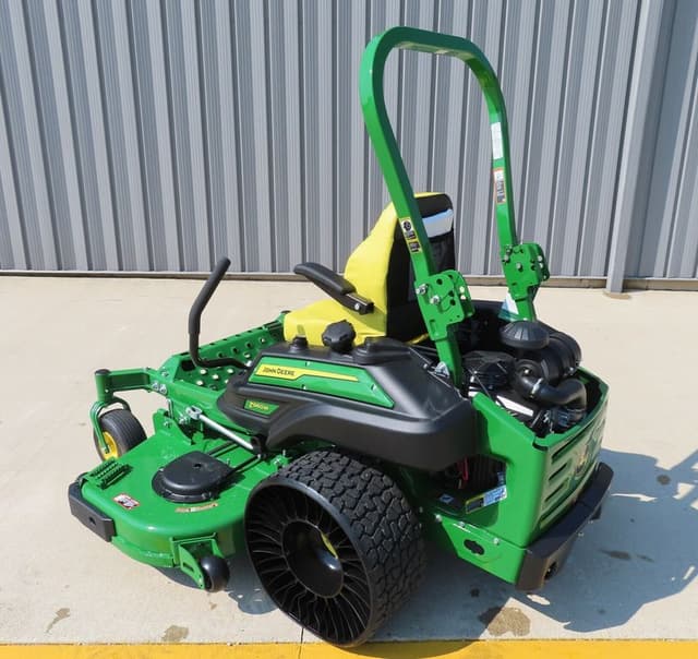 Image of John Deere Z960M equipment image 3