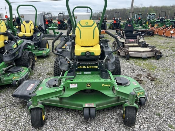 Image of John Deere Z960M equipment image 1