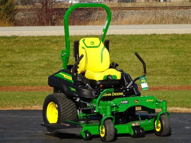Image of John Deere Z960M equipment image 1