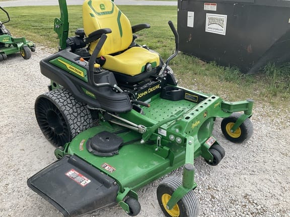 2025 John Deere Z960M Equipment Image0