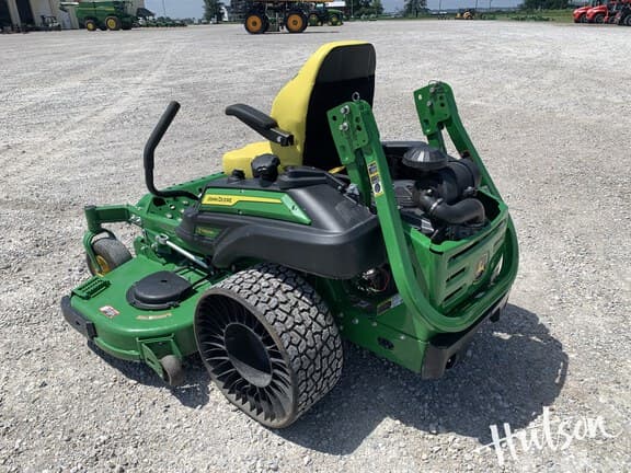 Image of John Deere Z960M equipment image 3