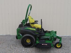 2025 John Deere Z960M Image