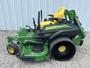 2025 John Deere Z960M Image