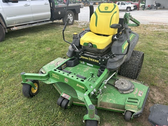 2025 John Deere Z965R Equipment Image0