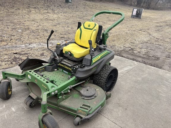 2025 John Deere Z970R Equipment Image0