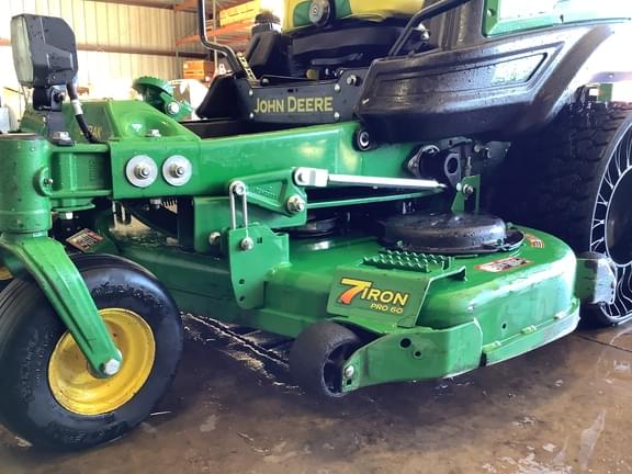 Image of John Deere Z970R equipment image 1